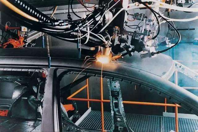 钣金加工中的激光焊接到底是什么?-爱游戏·网站登入官网-爱游戏online(中国) 钣金加工中的激光焊接到底是什么?-爱游戏·网站登入官网-爱游戏online(中国)